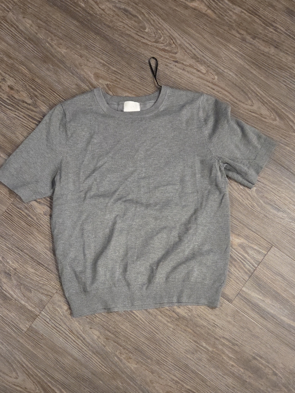 H&M Short Sleeve Knit Top in Heather Gray